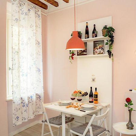Apartamento La Casa del Vino Parma Exterior foto